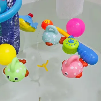 Crianças de plástico de pesca de água brinquedo de apertar o spray de água gancho de quatro jogos