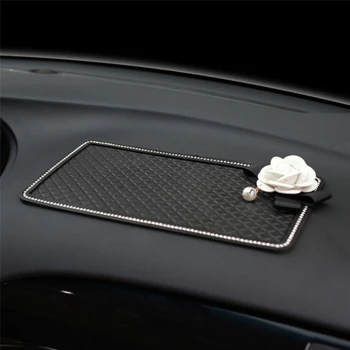 Diamante Carro antiderrapante Tapete Para Carro GPS do Telefone Móvel de Almofada de Carro Camellia de Silicone antiderrapante Almofada interior acessórios